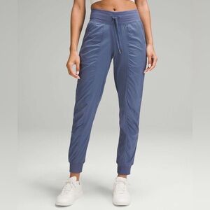Lululemon Dance Studio Mid-Rise Jogger *Full Length